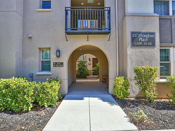 2nd image of 1073 Foxglove Pl Unit 103