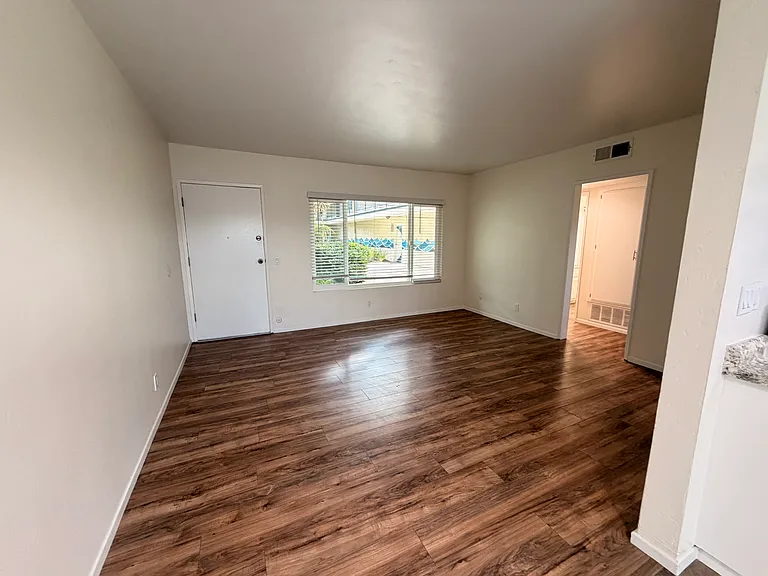 Ocean Hills Apartment Homes — Photo 10