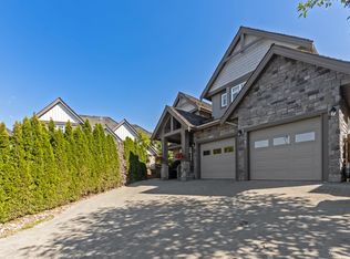 3082 161st St, Surrey, BC V3Z 7E1