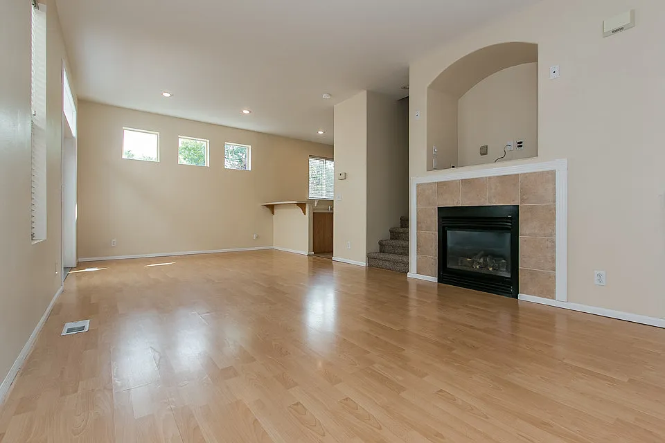Beautiful 3 Bedroom, 2.5 Bath Home In West Eugene! — Photo 3