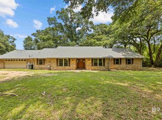 20010 Oakdale Ln, Robertsdale, AL 36567