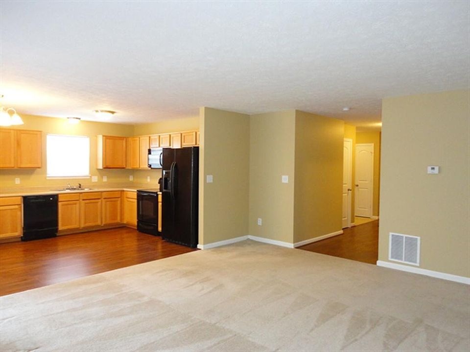 1st image of 10633 Landsbrook Run N