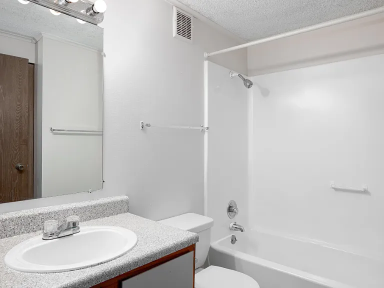 Poplar Springs Apartments — Photo 20