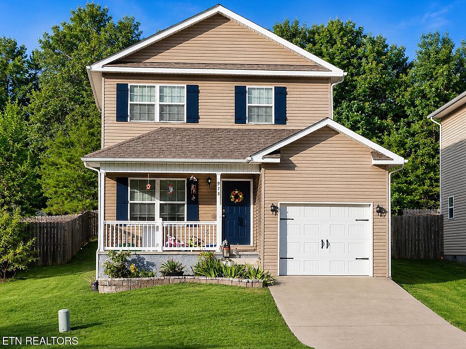 1st image of 978 Norwood Village Ln