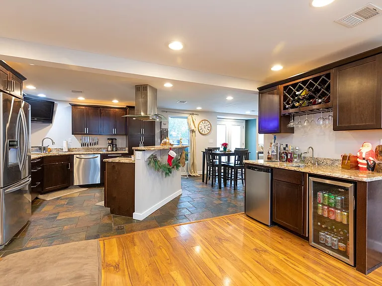 1025 Gauguin Dr — Photo 3