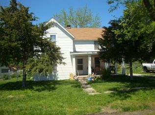 103 E Elm St, Clarksburg, MO 65025