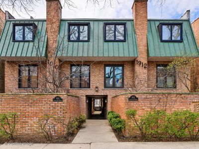 1912 N Cleveland Ave, Chicago, IL, 60614