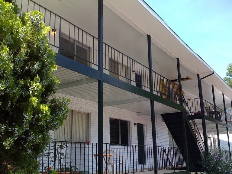 The Bluffs Apartments — Photo 1