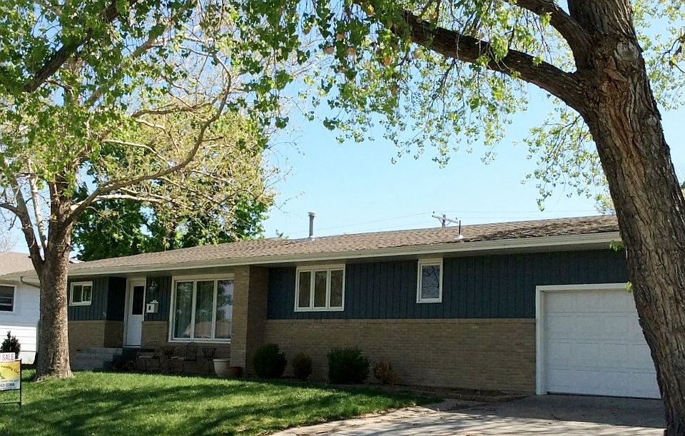 2nd image of 23808 Lennie Cir