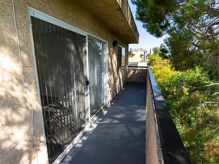 4432 Coldwater Canyon — Photo 15
