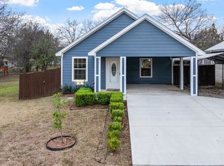 506 Orchard St, Bowie, TX 76230