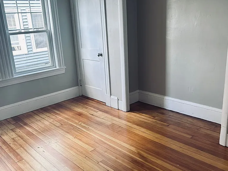 1028 N Shore Rd — Photo 13