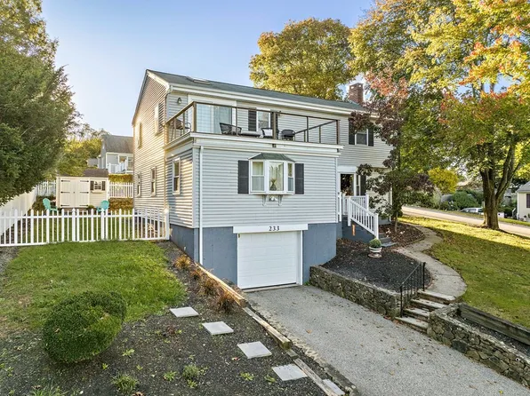 233 Idlewell Blvd, Weymouth, MA 02188