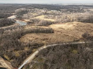 2318 Seven Hills Rd, Coggon, IA 52218