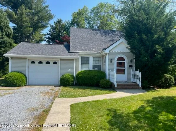 59 Monmouth Boulevard, Oceanport, NJ 07757