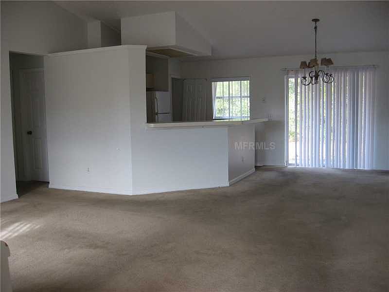 2nd image of 2986 Greynolds St