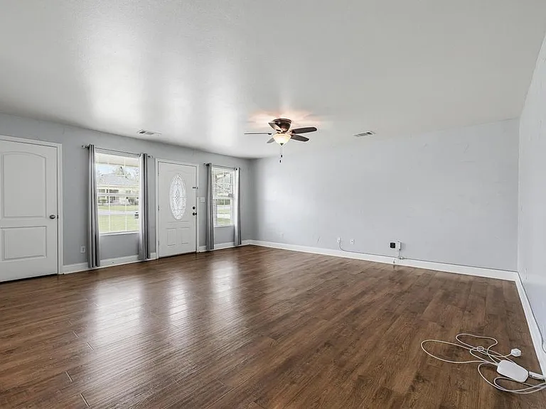 119 N Andrews Ave — Photo 19
