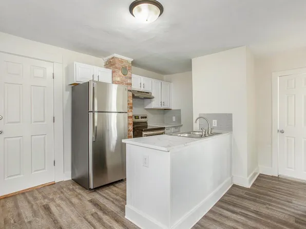 27 Colfax St NE, Grand Rapids, MI