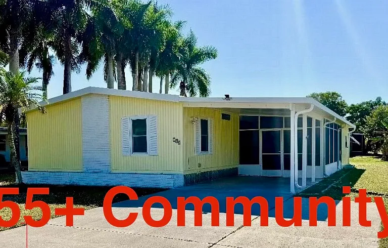 130 Grassy Key Ln — Photo 1