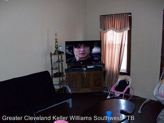 3rd image of 9019 Denison Ave #3406340