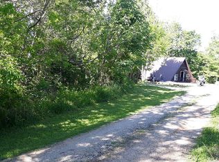 392 Pleasant View Dr, Manchester, OH 45144