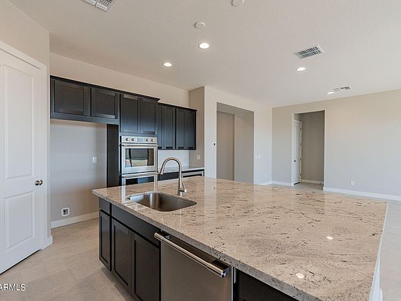 5th image of 20233 W CATALINA Drive