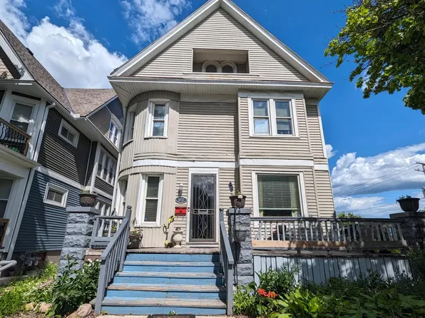 1032 North 21st STREET, Milwaukee, WI 53233