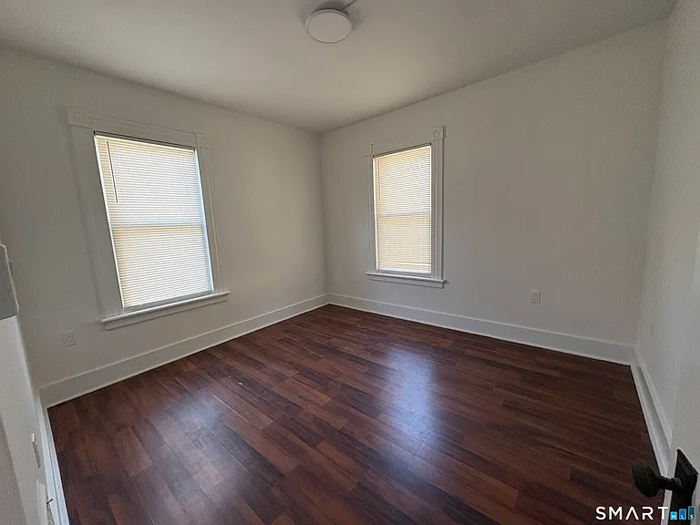 118 New Haven Ave #2 — Photo 8