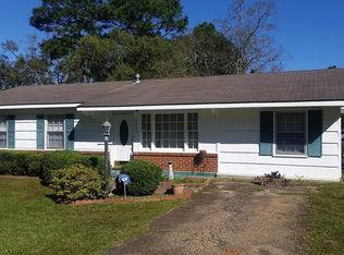 8012 Valmoral Dr, Mobile, AL 36619