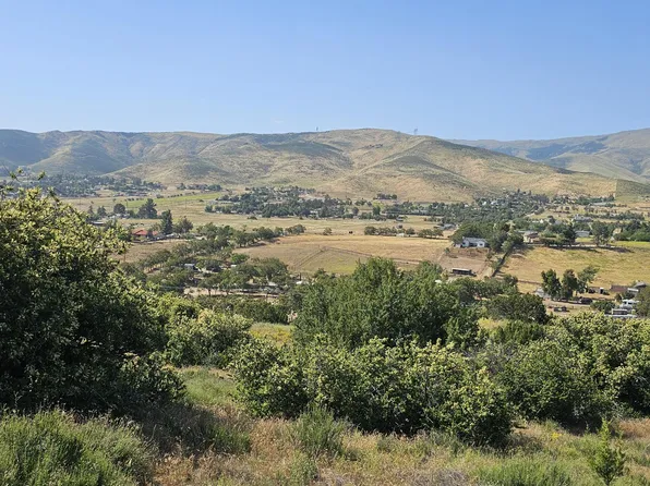 Sierra Hwy, Agua Dulce, CA 91390