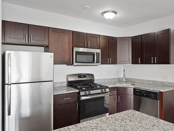 2nd image of 7736-42 N Ashland Ave #16817893