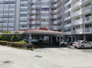 1300 NE Miami Gardens Dr APT 917E, Miami, FL 33179