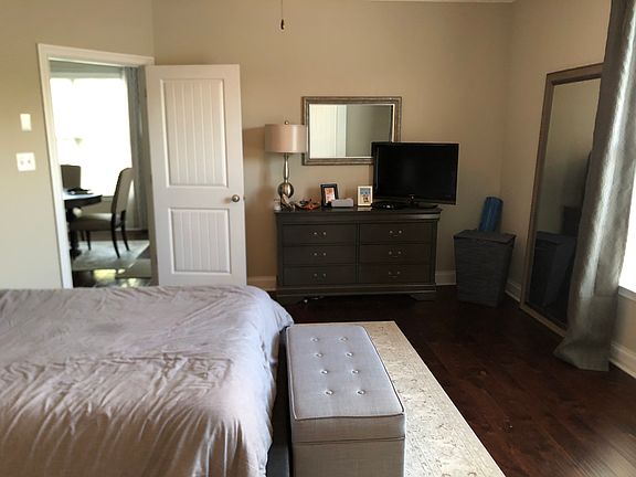 4th image of 6907 Dogwood Dr