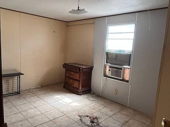 5th image of 24850 Scenic Loop Rd