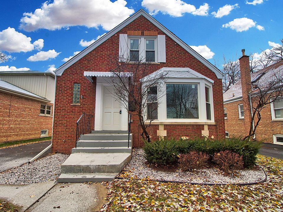1st image of 8824 S Mozart Ave