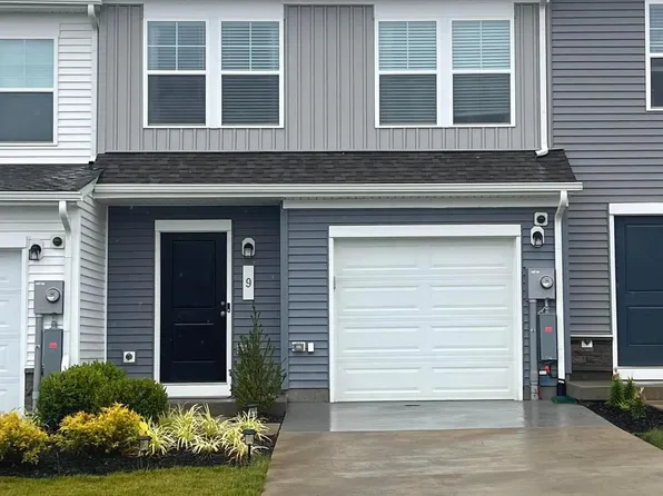 9 Apollo Rd, Charles Town, WV 25414