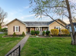 523 8th St, Altavista, VA 24517