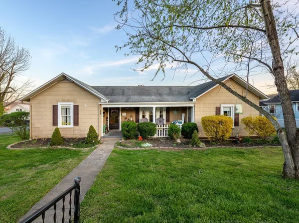 523 8th St, Altavista, VA 24517