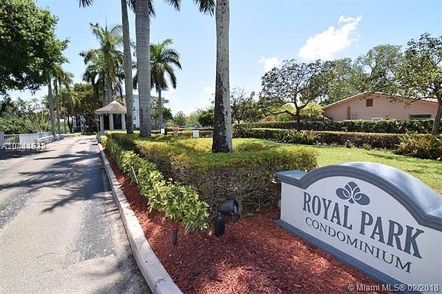 1st image of 111 Royal Park Dr APT 4D
