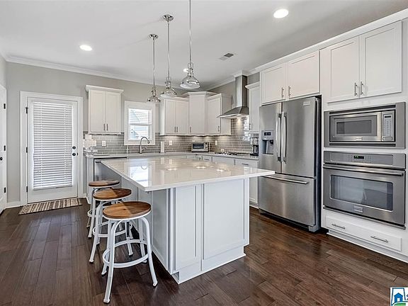4th image of 8106 Caldwell Dr