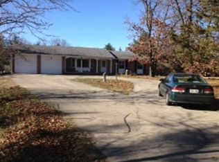 S3357 Gillem Rd, Baraboo, WI 53913