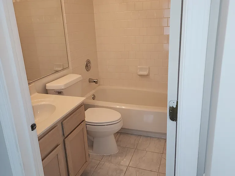 1131 Chesapeake Blvd — Photo 14