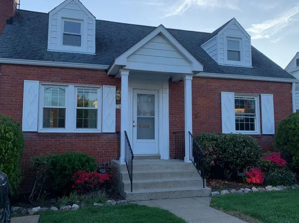 730 N Buchanan St, Arlington, VA 22203