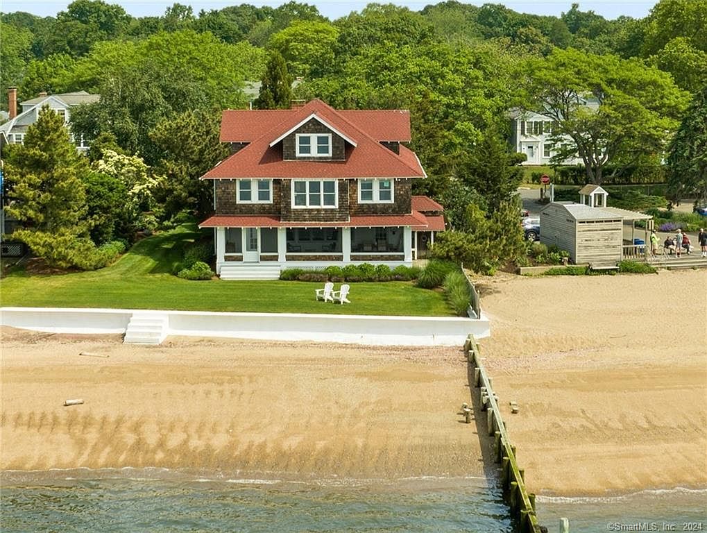 Exploring 118 Middle Beach Road, Madison, CT: A Coastal Gem