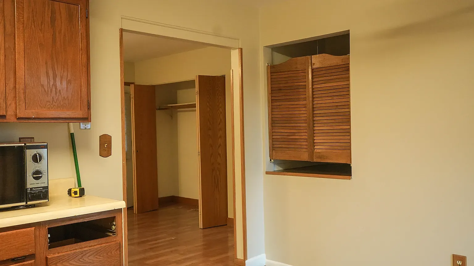 2 bed, 960 sqft, $1,900 — Photo 2