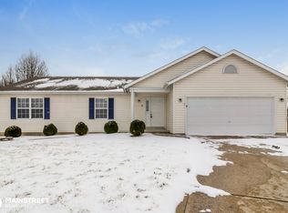 4 Hunters Pass Ct, Saint Peters, MO 63376