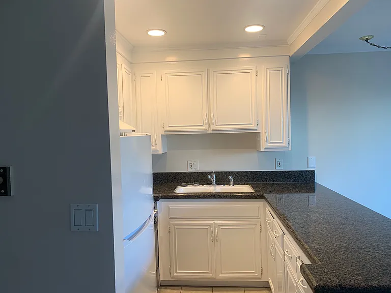 500 Cagney Ln #115 — Photo 2