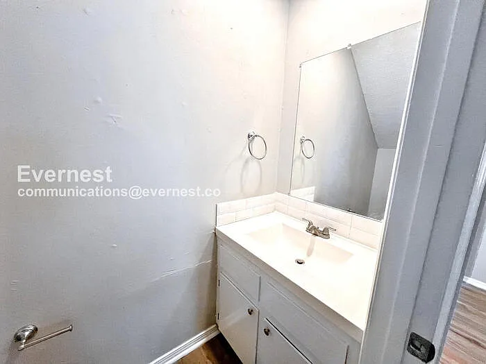 8917 Tanya Dr #B — Photo 14