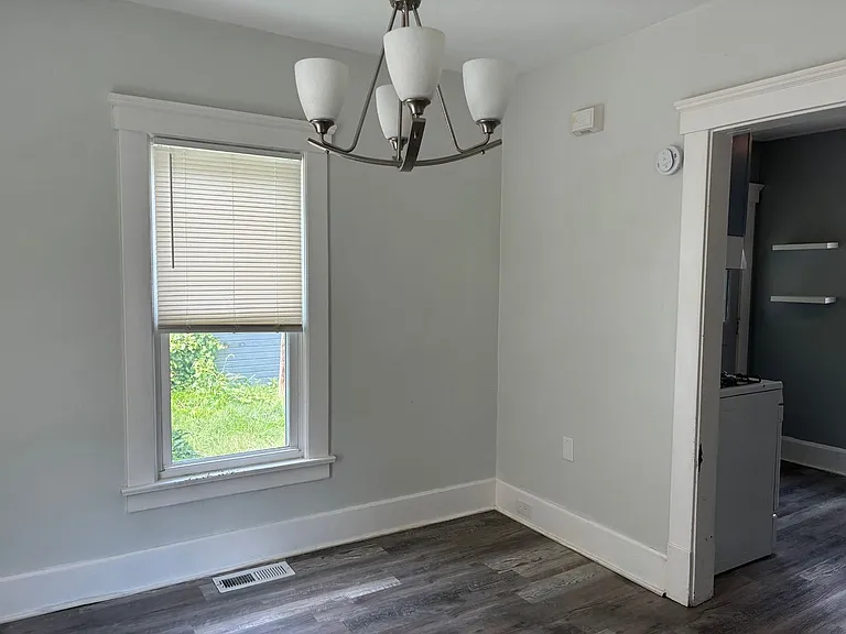 118 Floral Ct — Photo 11