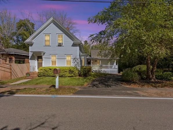 78 Miller St, Middleboro, MA 02346